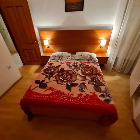 About Our Luxury Sea Side Apartment