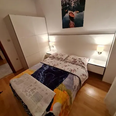 Apartment About Our Luxury Sea Side *